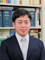 弁護士　倉本啓史